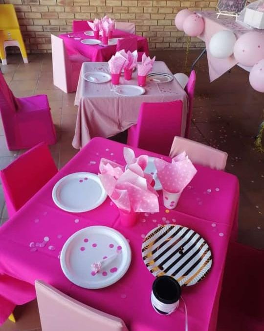 Kids Table Cover - Barbie Pink 